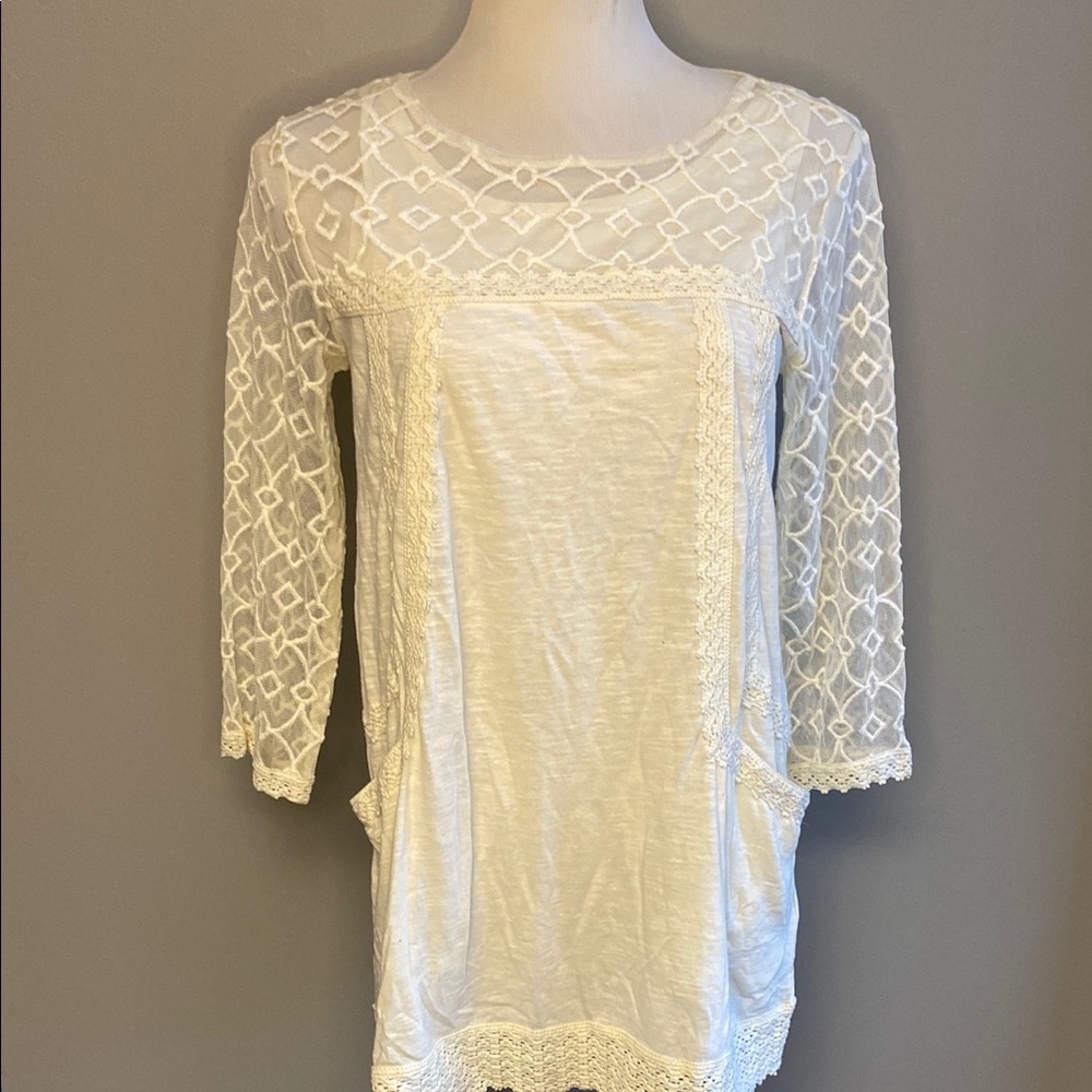 🤍 LOGO by Lori Goldstein Cream Lace Short Sleeve Blouse – Size XXS